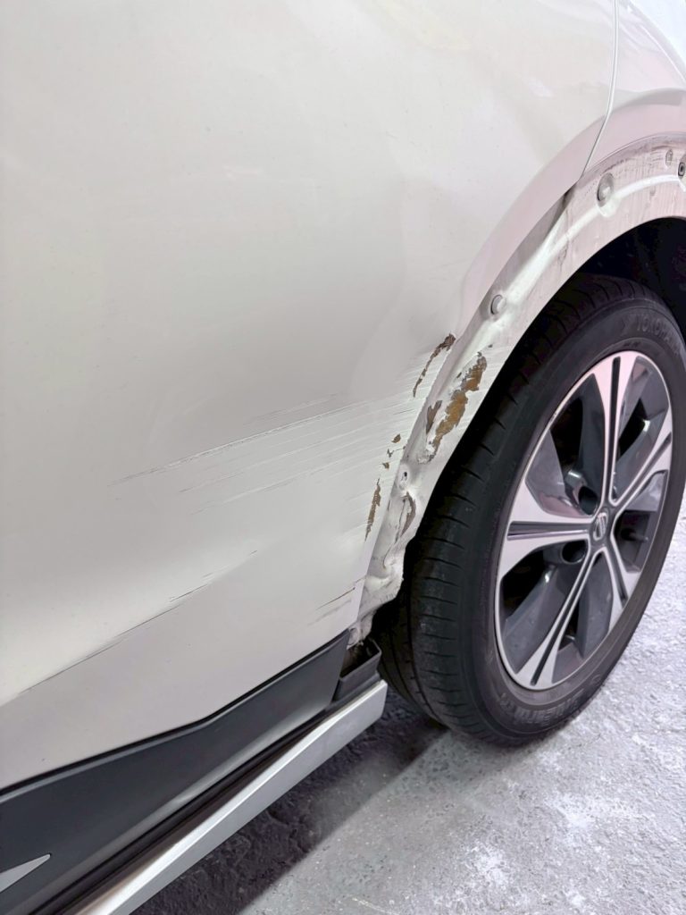 大野城中古車販売NEXUMが事故修理した車